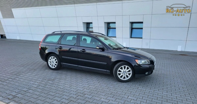 Volvo V50 cena 13900 przebieg: 233000, rok produkcji 2004 z Skierniewice małe 704